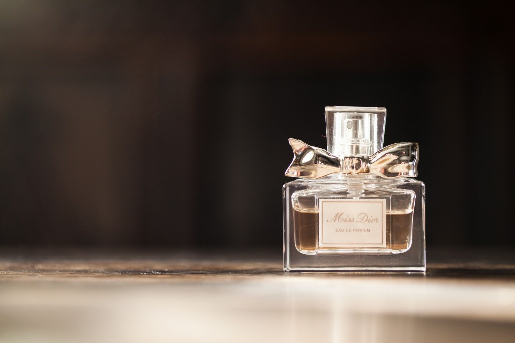 Miss Dior Perfume, Wedding Photography Details