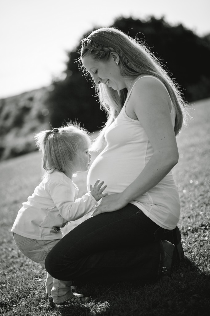 Toddler Kisses Mummy's Pregnant Tummy Maternity Shoot